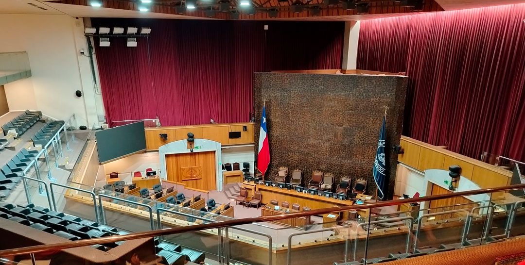 ¡Nuestros estudiantes de 6°A y B visitaron el Congreso Nacional!