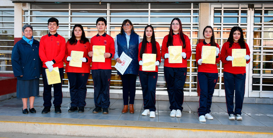 Liceo Presenta Oficialmente a sus Brigadieres 2026 en Emotiva Ceremonia